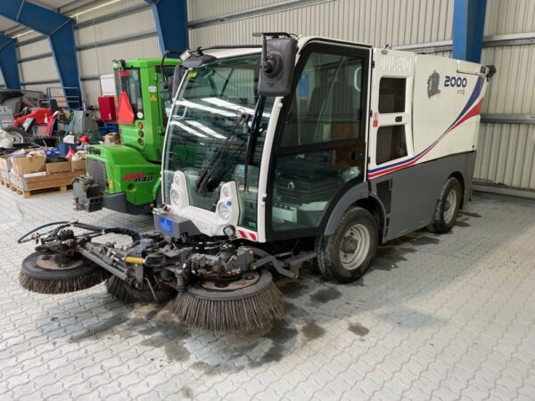 Brugt Dulevo 2000 gadefejemaskine
